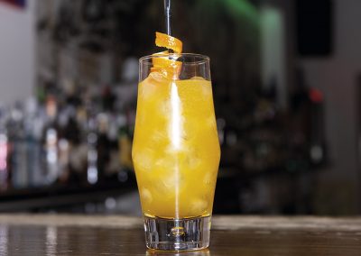 Pub Tránsito – Cóctel «PUNTA-RON»